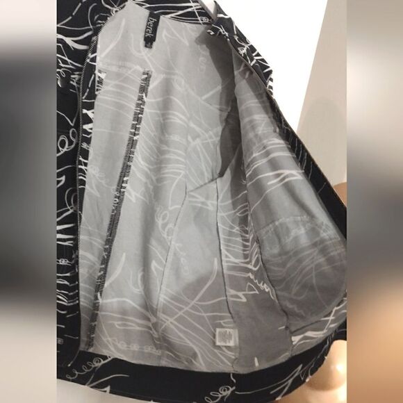 Berek Women's Size Small Black and White Stretchy Zip-up Cotton Spandex Jacket - Picture 7 of 16